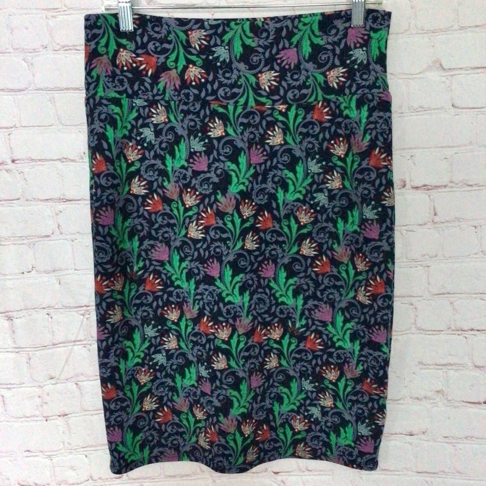 LuLaRoe Cassie Navy Blue Floral Pencil Skirt - Size Medium